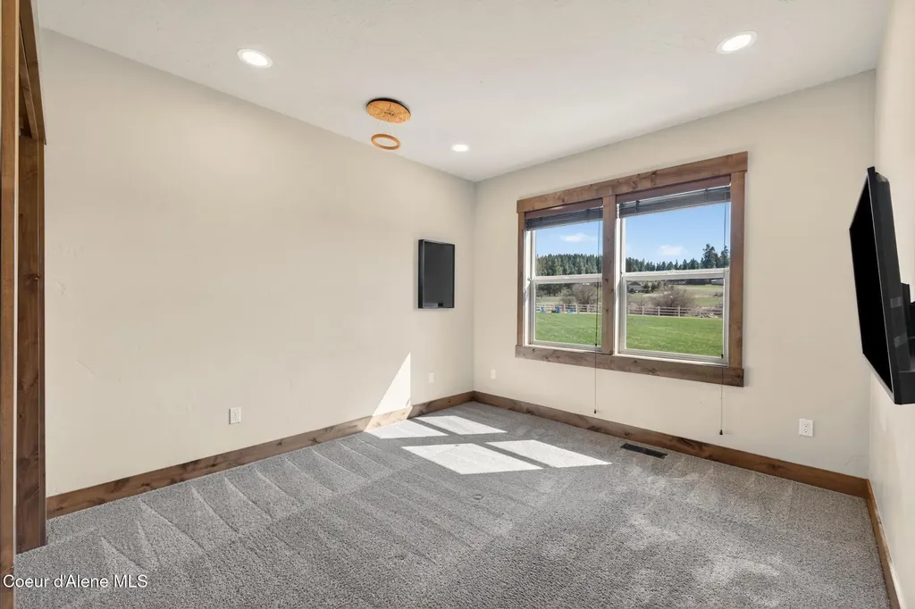 3358 E Leebowe Court Hayden ID 83835