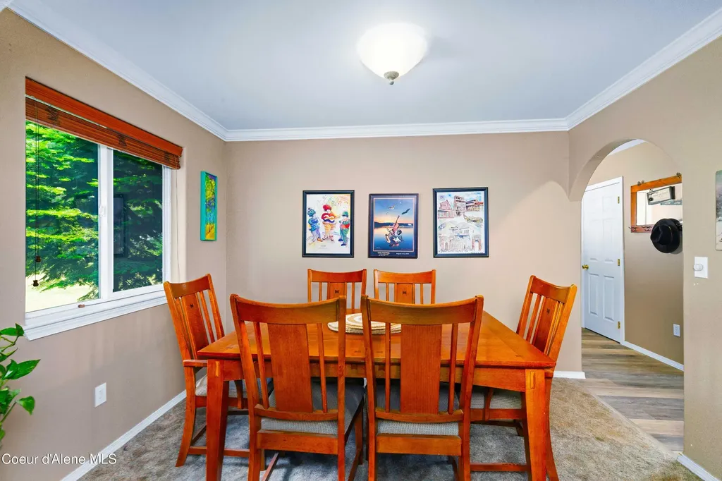 221 Schell Road Sagle ID 83860