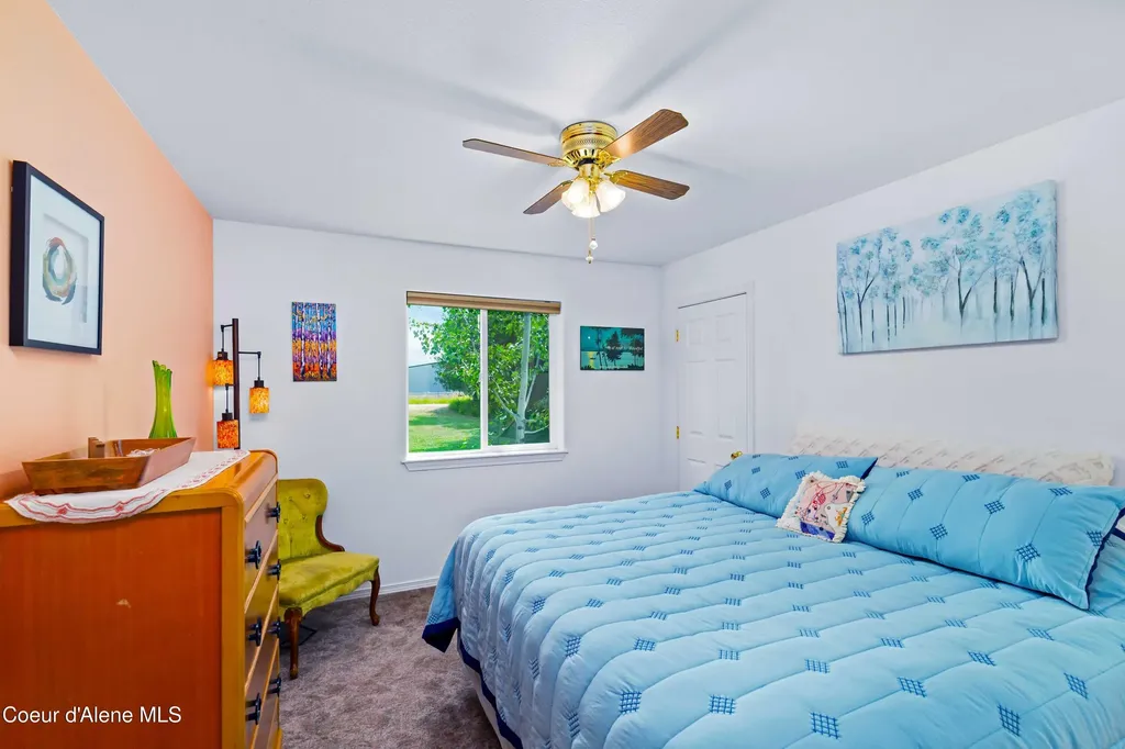 221 Schell Road Sagle ID 83860