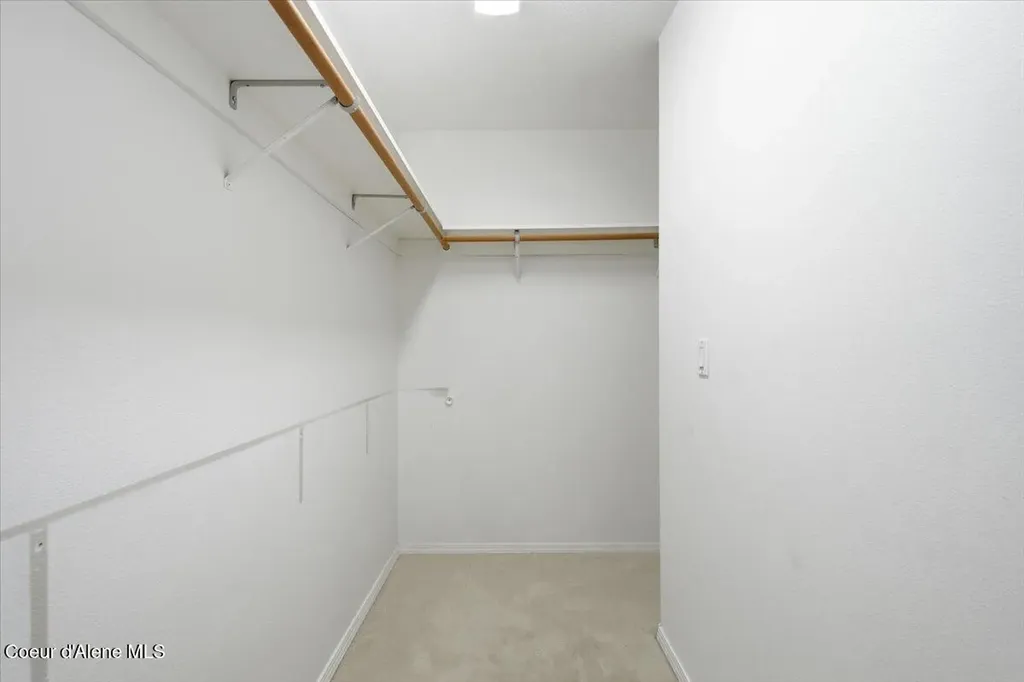 8479 N Summerfield Loop Hayden ID 83835
