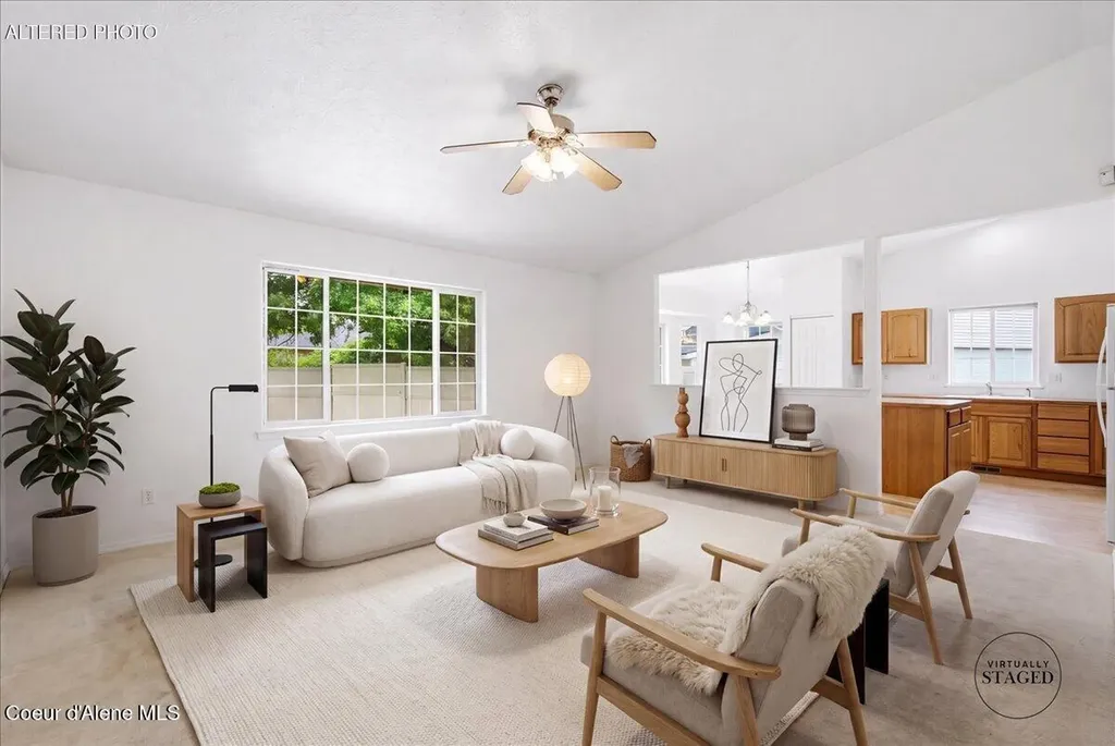 8479 N Summerfield Loop Hayden ID 83835