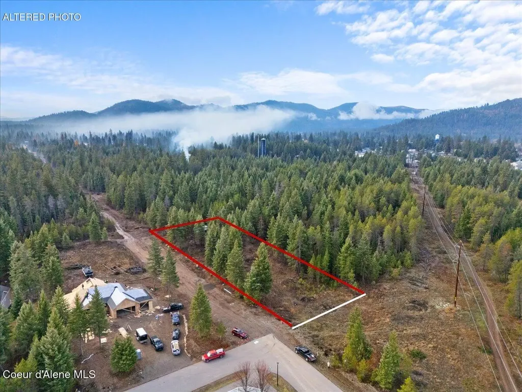 Nka 14th Ave & Jefferson Street Spirit Lake ID 83869