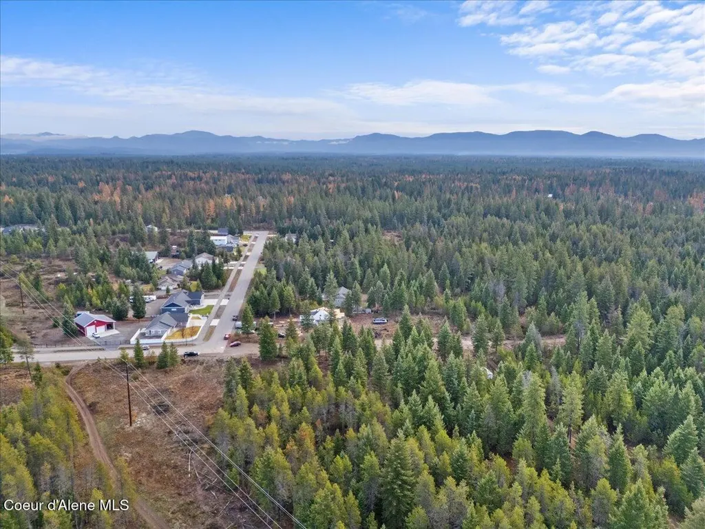 Nka 14th Ave & Jefferson Street Spirit Lake ID 83869