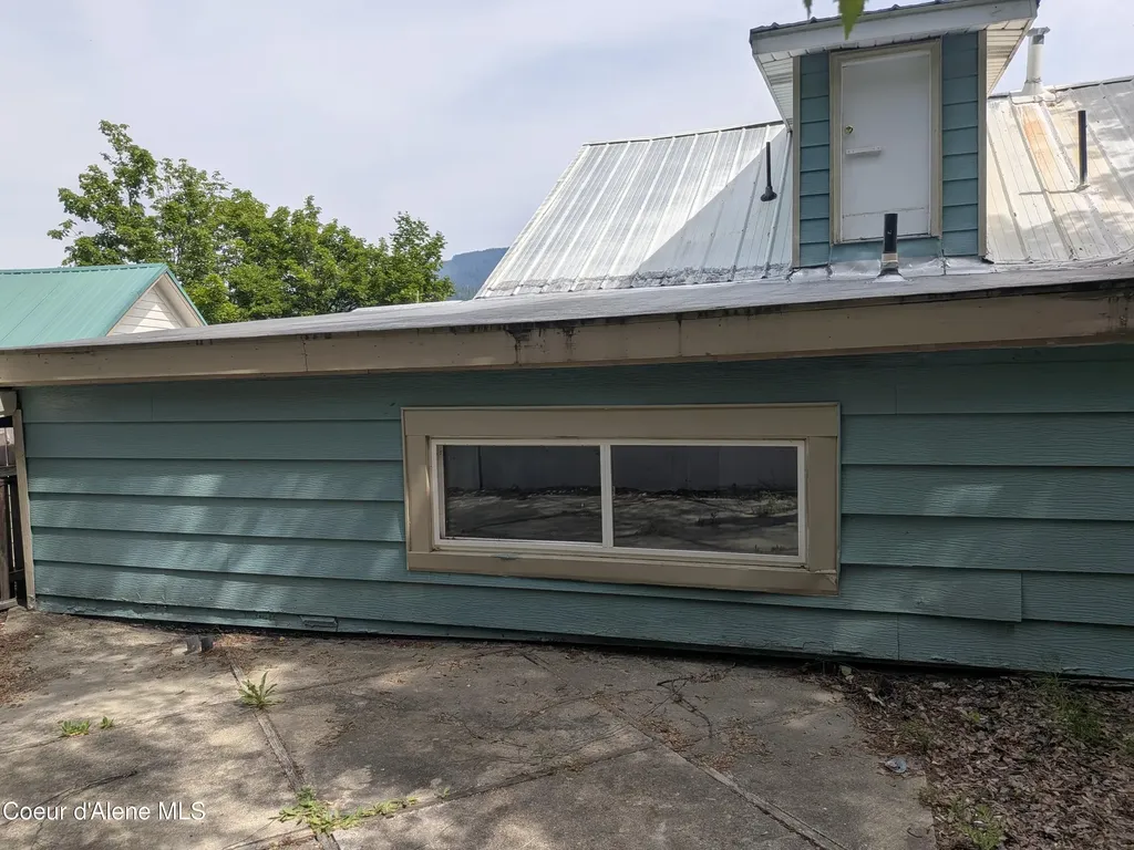 611 W Park Avenue Kellogg ID 83837