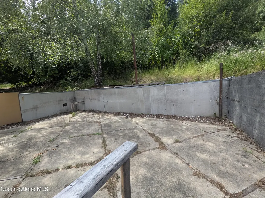 611 W Park Avenue Kellogg ID 83837