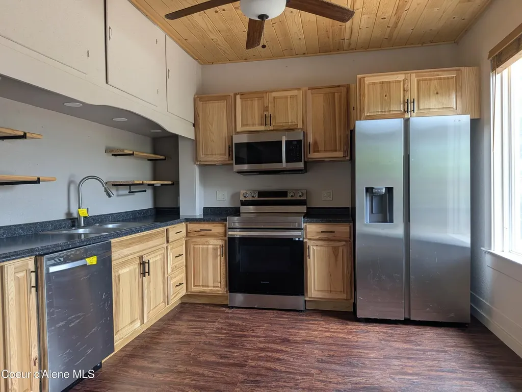 611 W Park Avenue Kellogg ID 83837