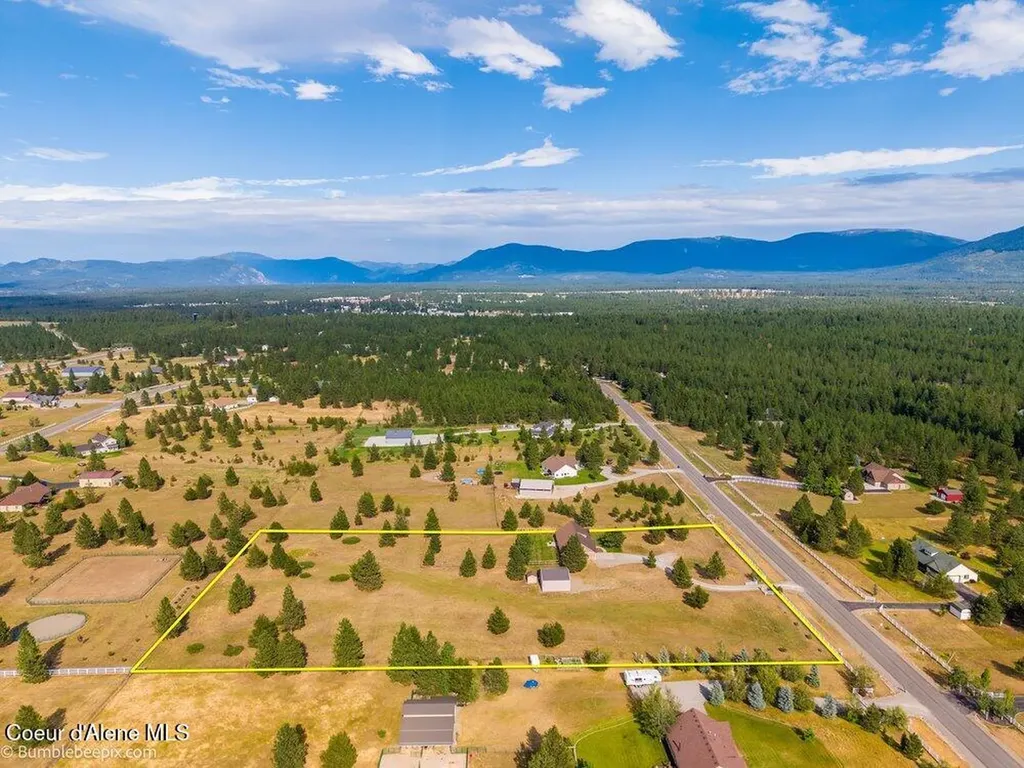 31574 N Sienna Loop Athol ID 83801