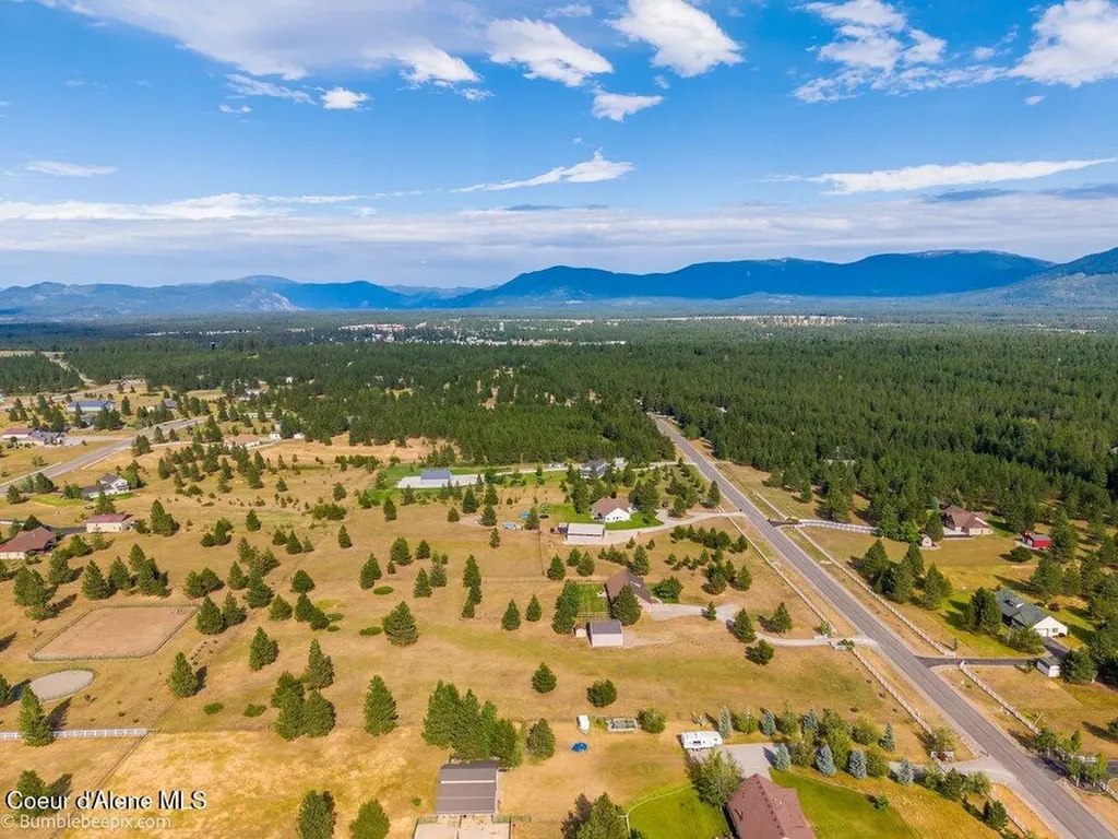 31574 N Sienna Loop Athol ID 83801