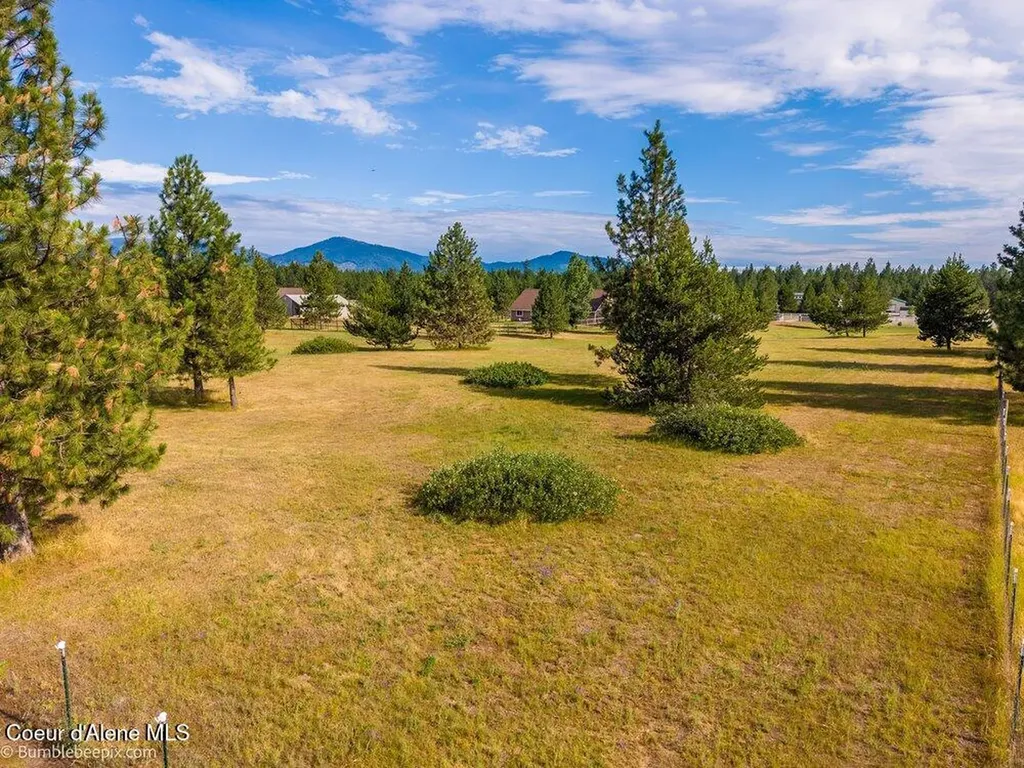 31574 N Sienna Loop Athol ID 83801