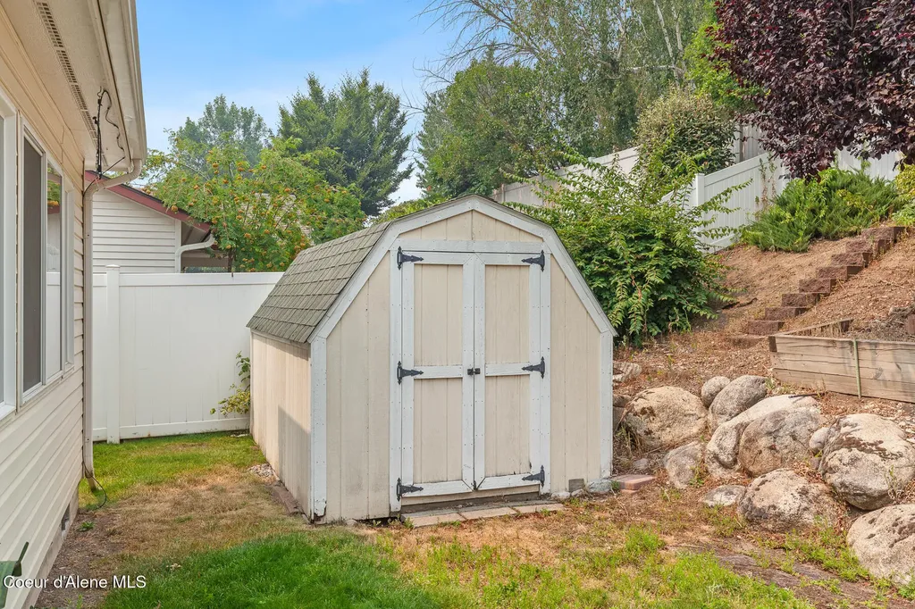 701 E Kokanee Drive Post Falls ID 83854