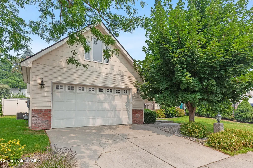 701 E Kokanee Drive Post Falls ID 83854