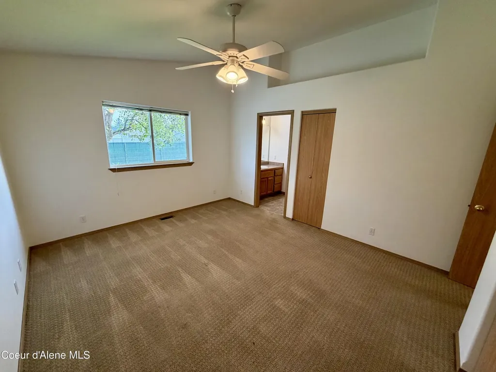 1107 W Woodlawn Drive Hayden ID 83835
