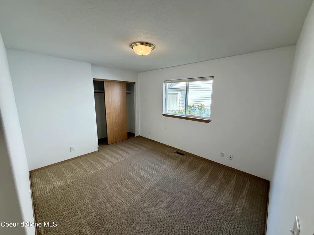 1107 W Woodlawn Drive Hayden ID 83835