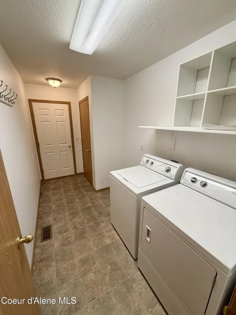 1107 W Woodlawn Drive Hayden ID 83835