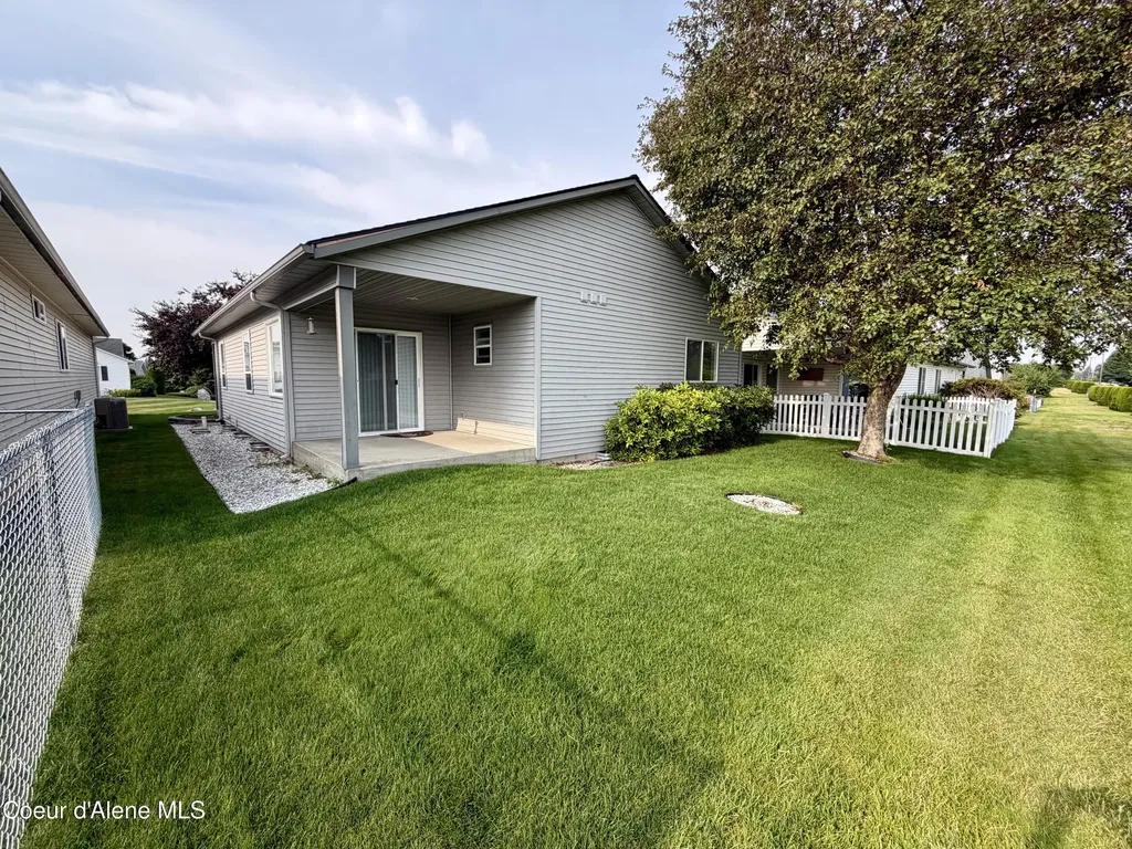 1107 W Woodlawn Drive Hayden ID 83835