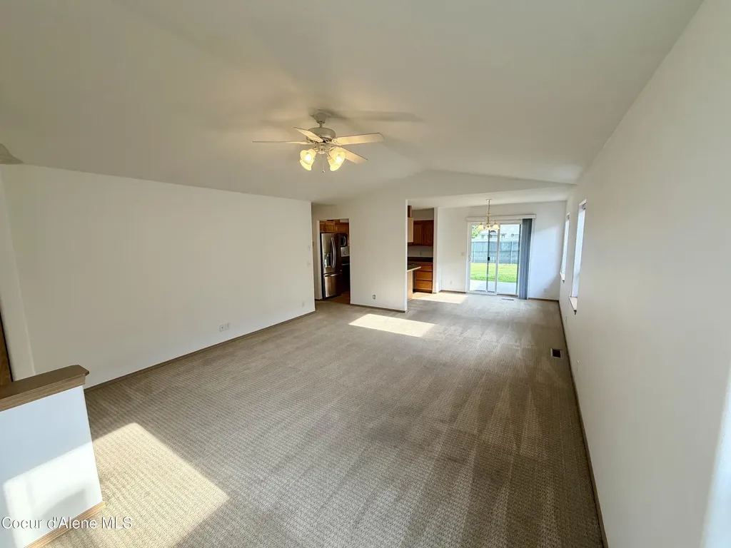 1107 W Woodlawn Drive Hayden ID 83835