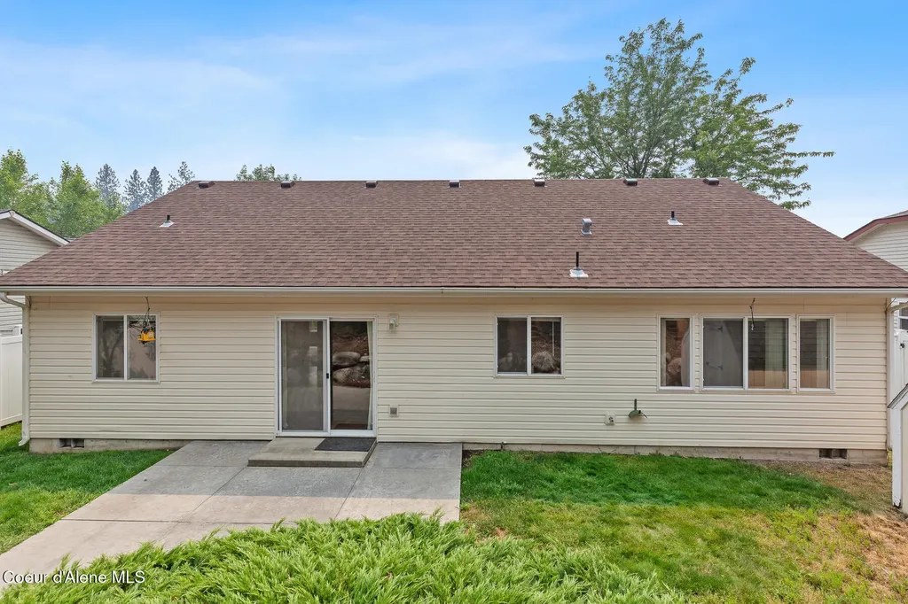701 E Kokanee Drive Post Falls ID 83854