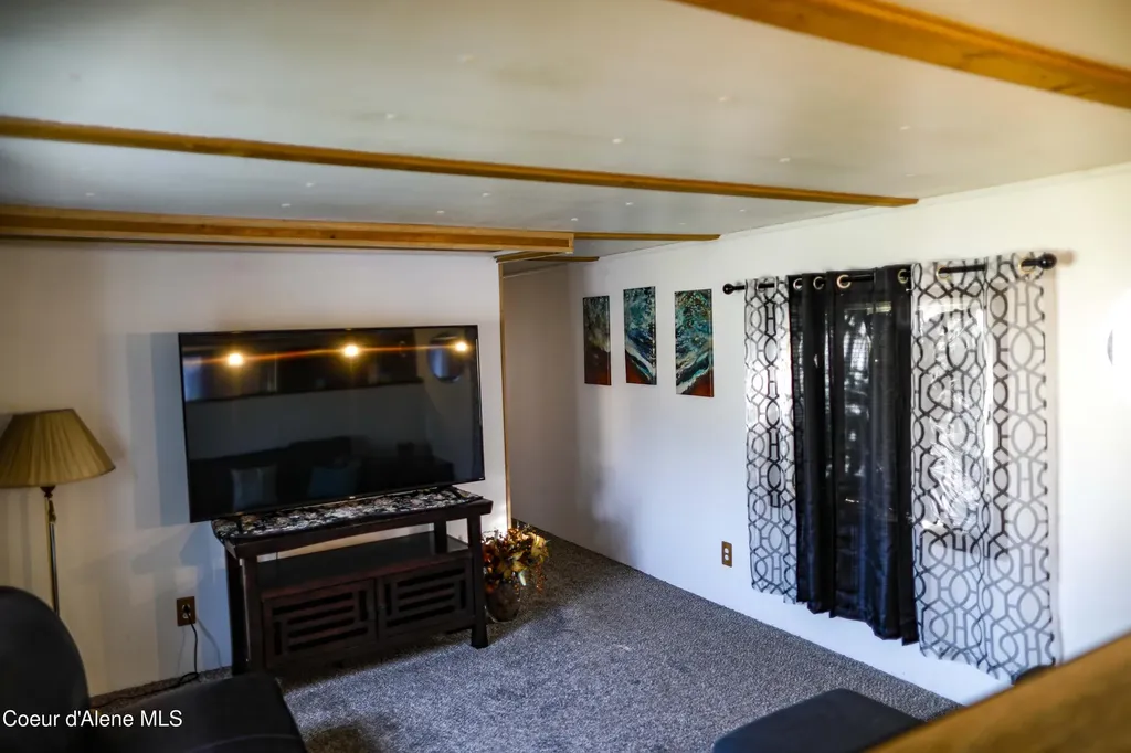 50 S Breeden Avenue Smelterville ID 83868