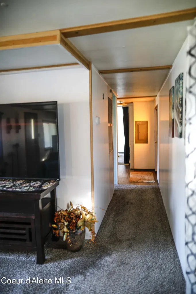 50 S Breeden Avenue Smelterville ID 83868