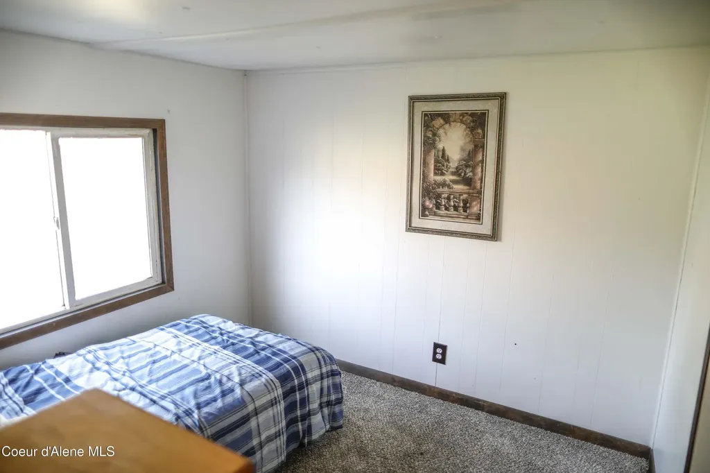 50 S Breeden Avenue Smelterville ID 83868