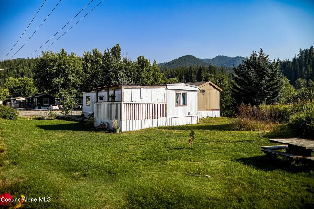 50 S Breeden Avenue Smelterville ID 83868