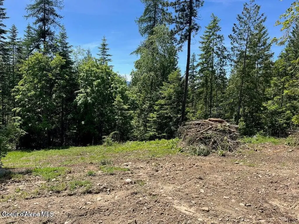191 Sunset View Lane Hope ID 83836