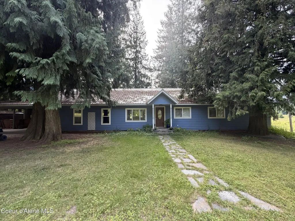 113 Bear Hill Road Clark Fork ID 83811
