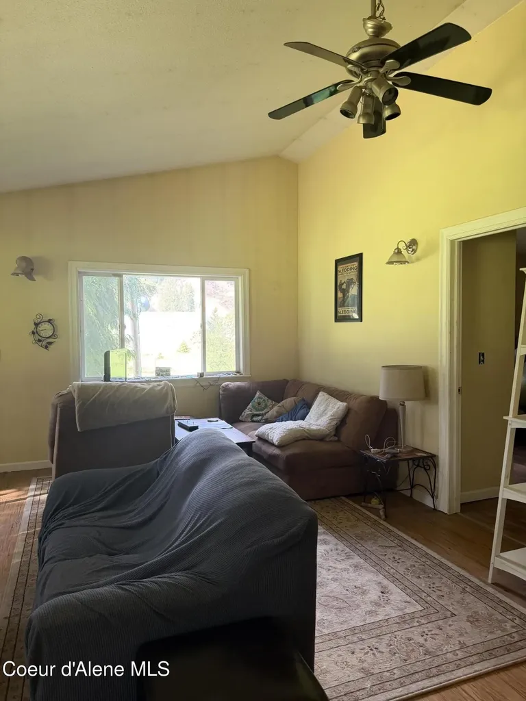 113 Bear Hill Road Clark Fork ID 83811