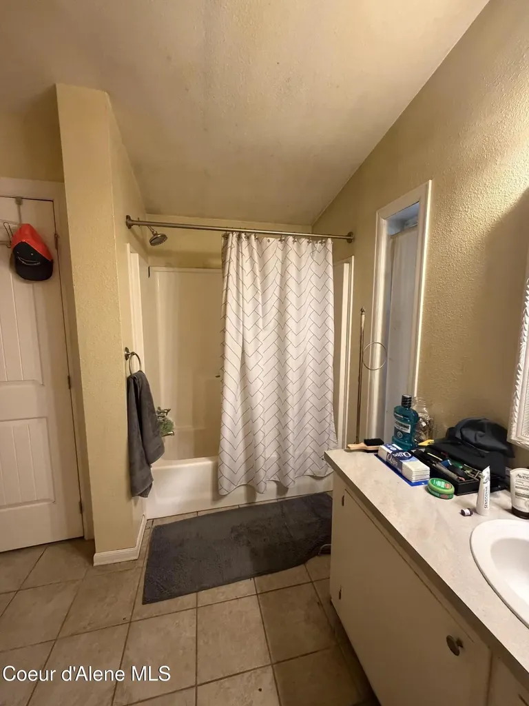 113 Bear Hill Road Clark Fork ID 83811
