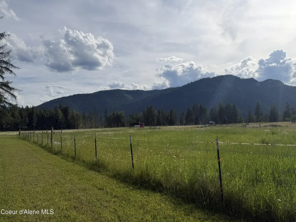 113 Bear Hill Road Clark Fork ID 83811