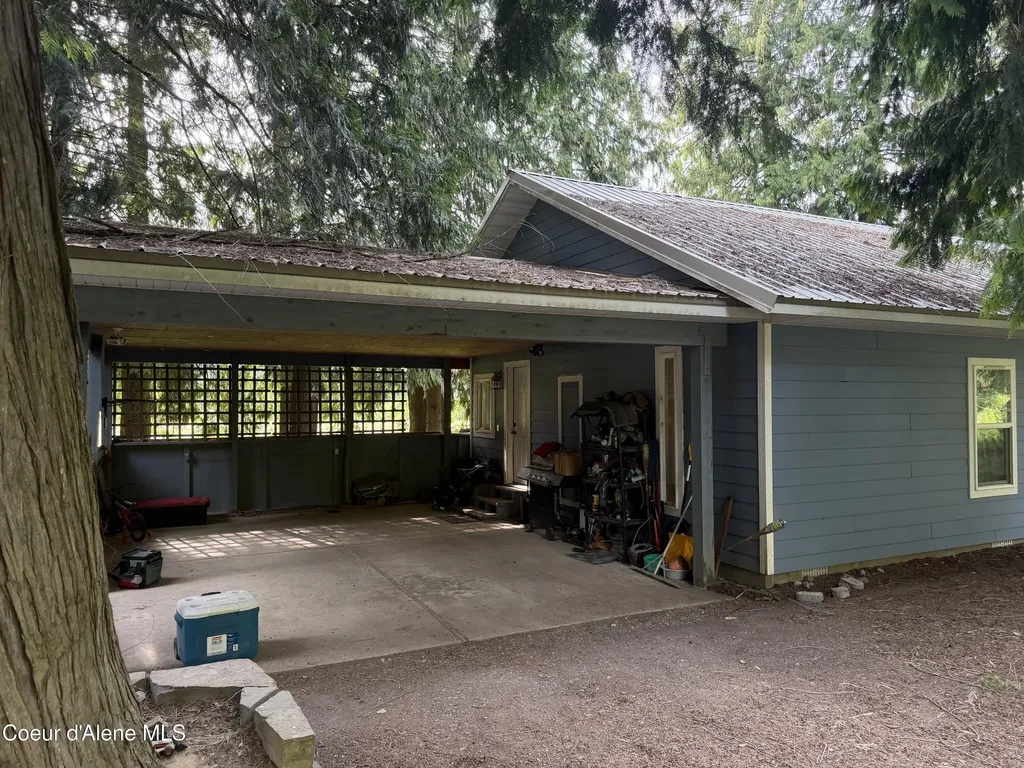 113 Bear Hill Road Clark Fork ID 83811