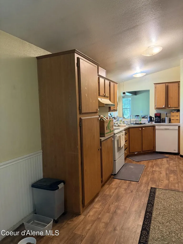 113 Bear Hill Road Clark Fork ID 83811