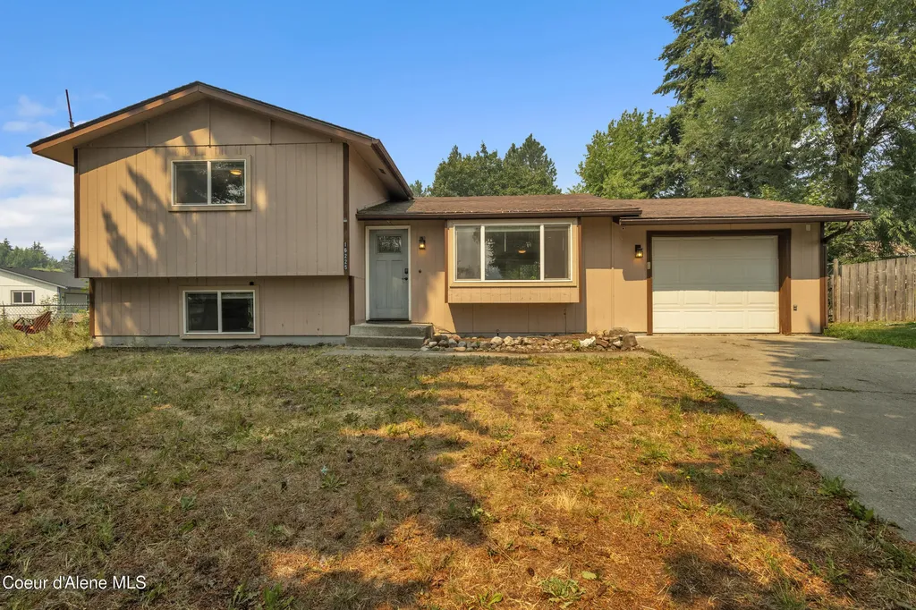 16225 N Gina Court Rathdrum ID 83858