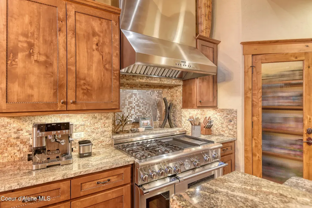 432 N Idaho Club Drive Sandpoint ID 83864