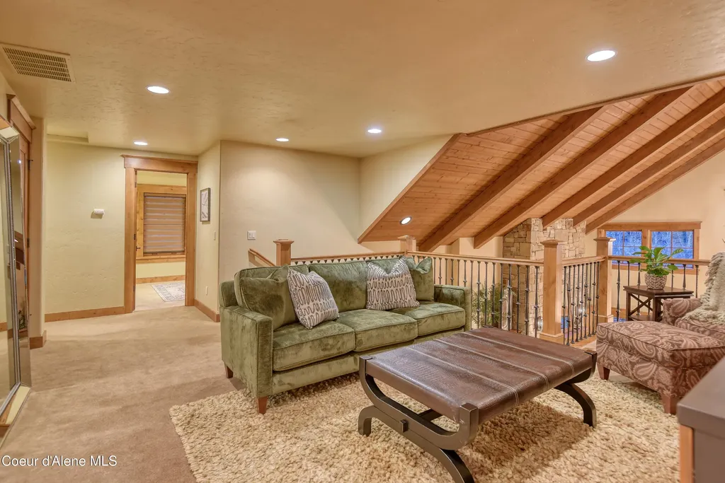 432 N Idaho Club Drive Sandpoint ID 83864