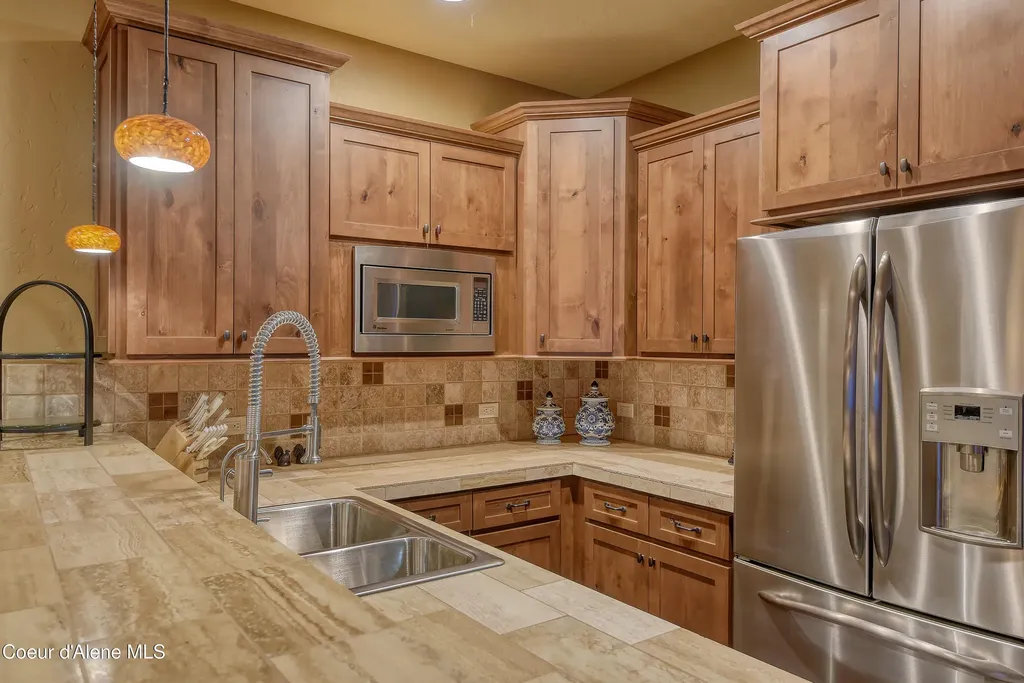 432 N Idaho Club Drive Sandpoint ID 83864