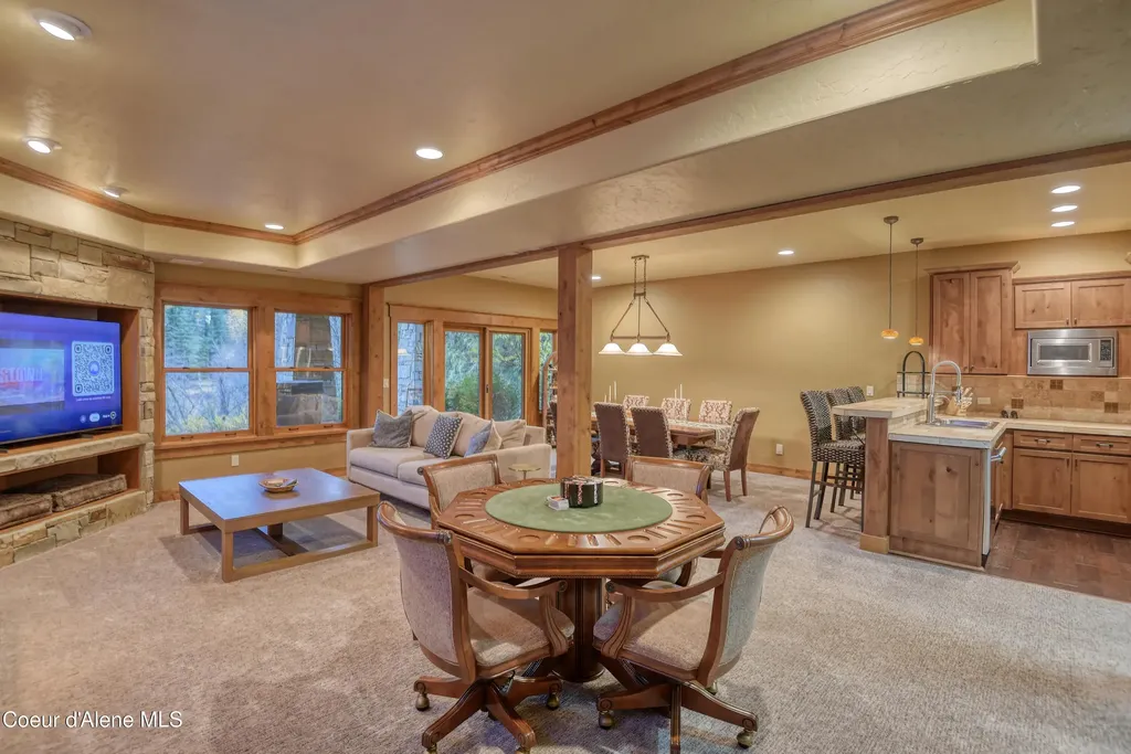 432 N Idaho Club Drive Sandpoint ID 83864