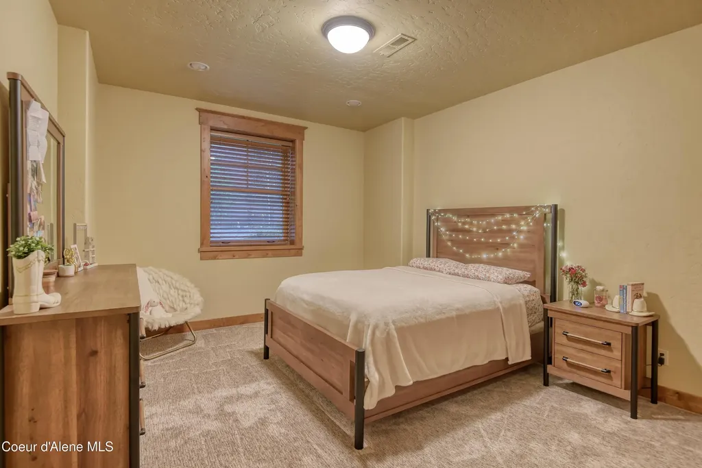 432 N Idaho Club Drive Sandpoint ID 83864