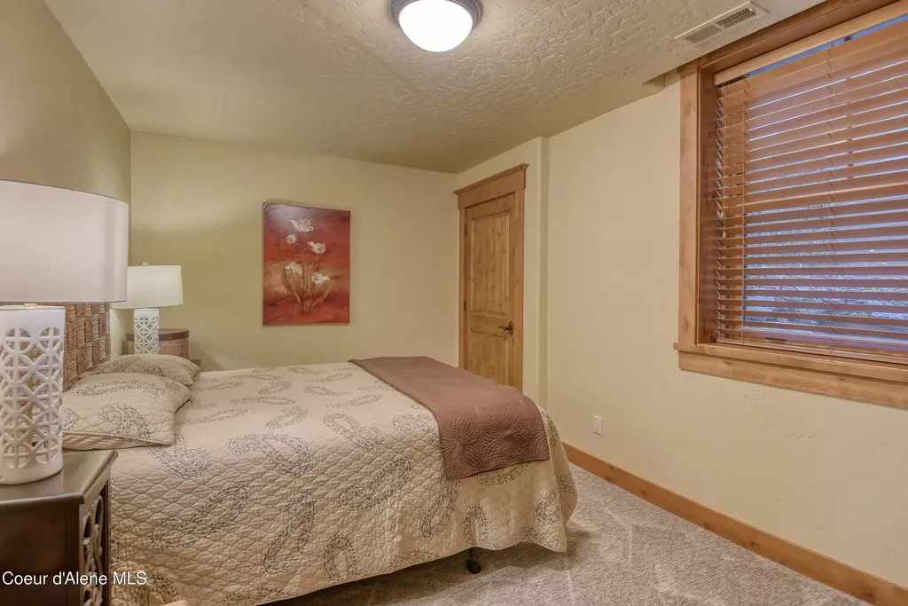 432 N Idaho Club Drive Sandpoint ID 83864