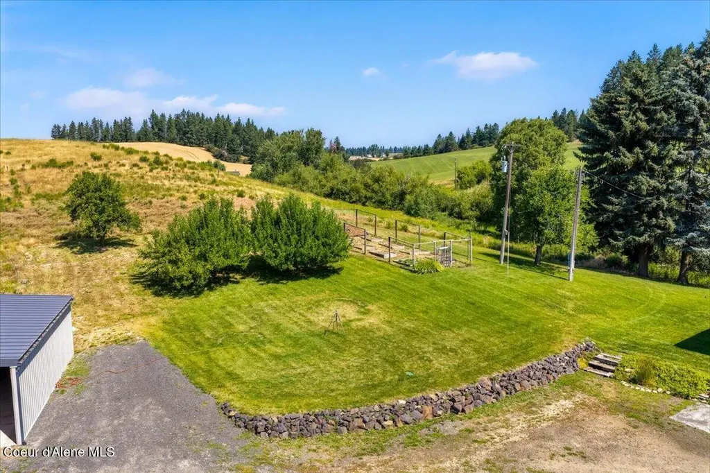 1071 Reynolds Road Princeton ID 83857