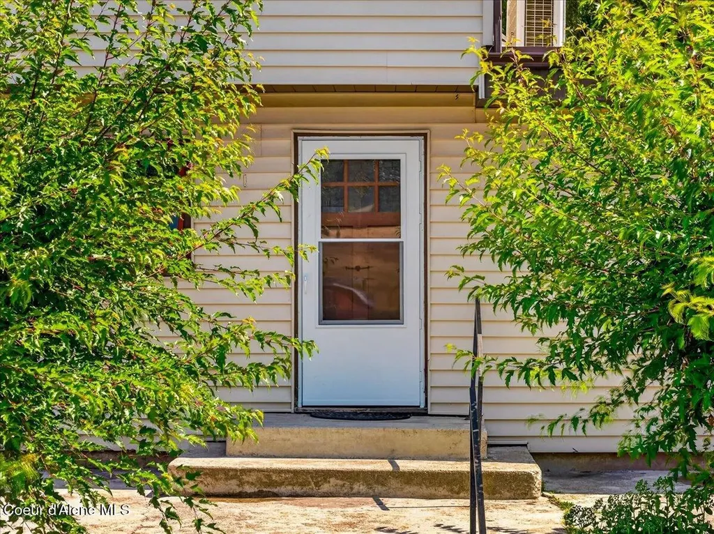 1071 Reynolds Road Princeton ID 83857