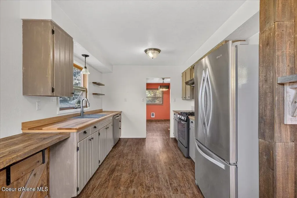 1071 Reynolds Road Princeton ID 83857