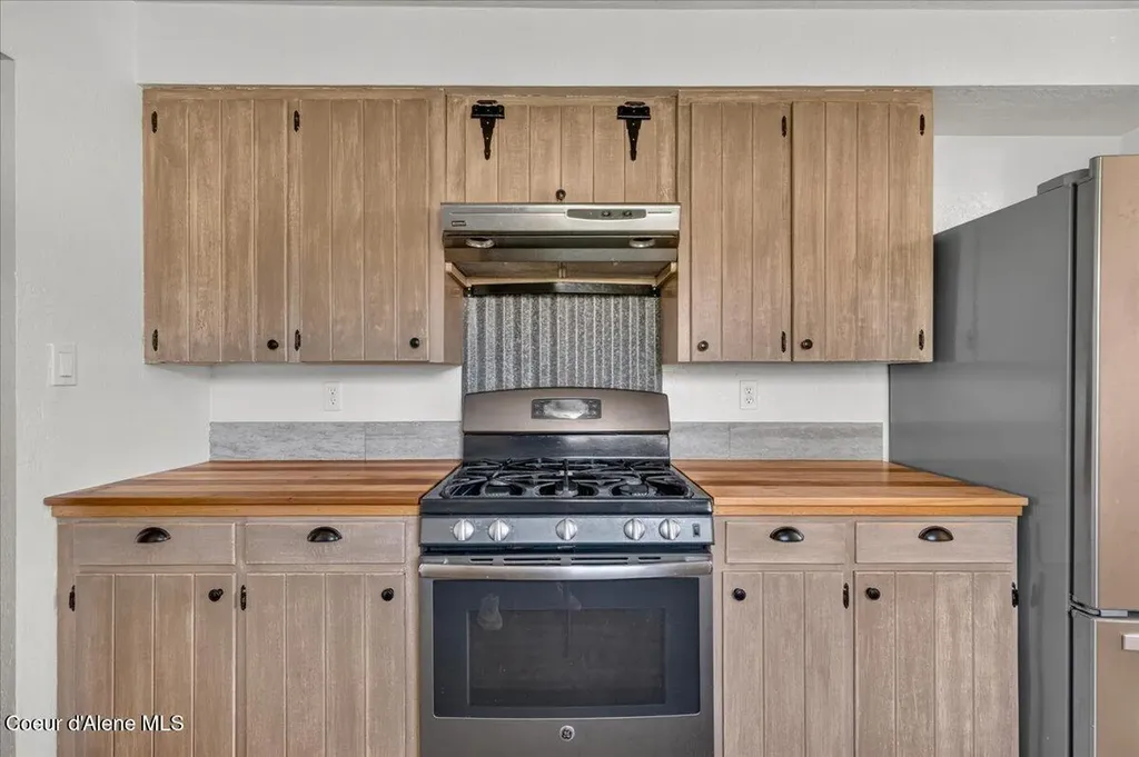 1071 Reynolds Road Princeton ID 83857