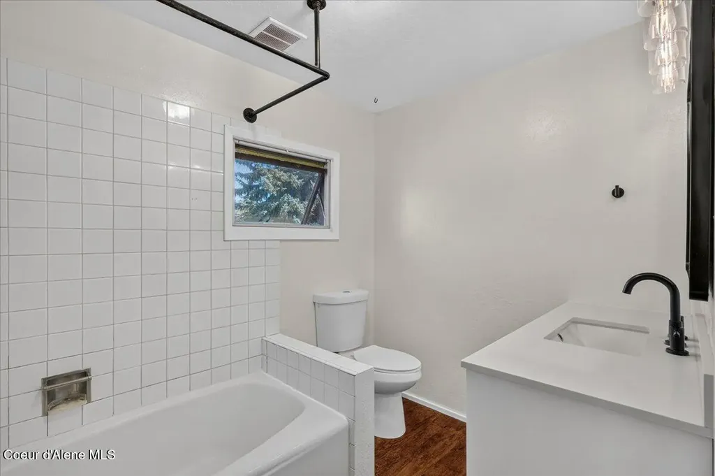 1071 Reynolds Road Princeton ID 83857