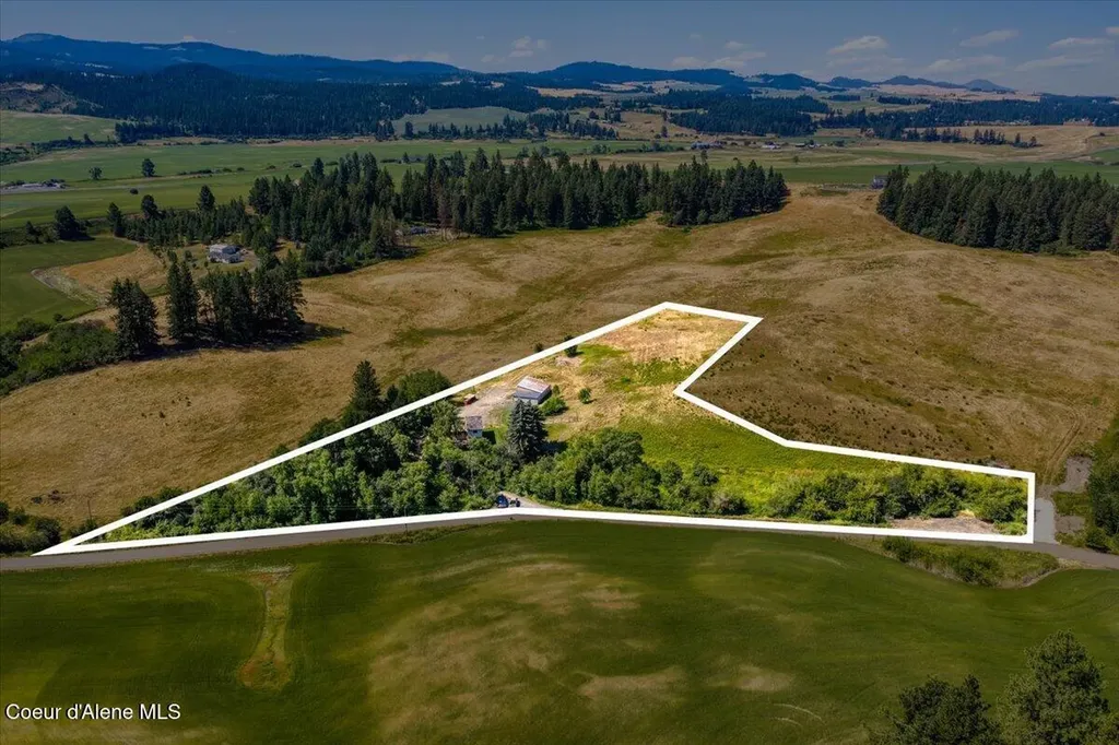 1071 Reynolds Road Princeton ID 83857