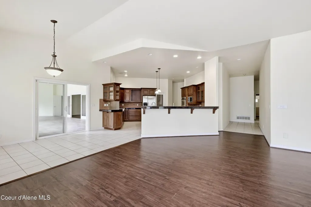 18772 W Riverview Drive Post Falls ID 83854