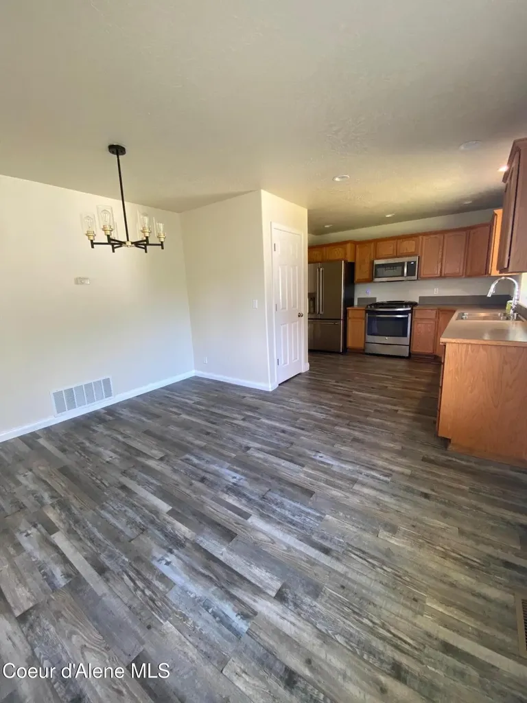 3074 W Thorndale Loop Coeur D'alene ID 83815