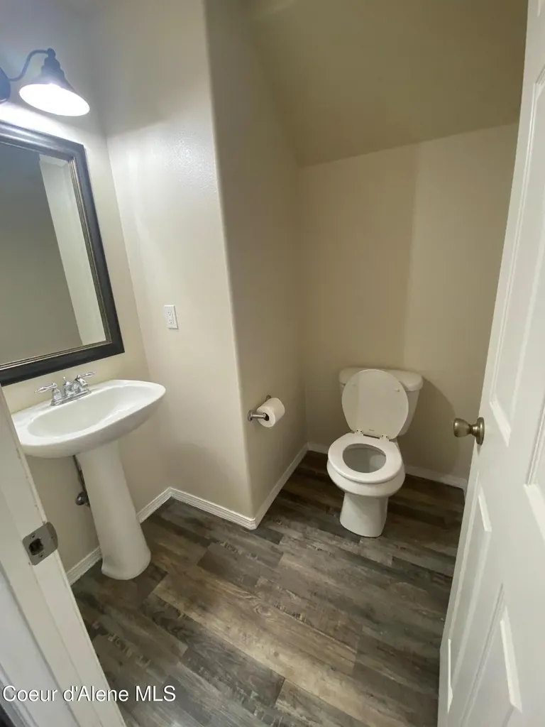 3074 W Thorndale Loop Coeur D'alene ID 83815