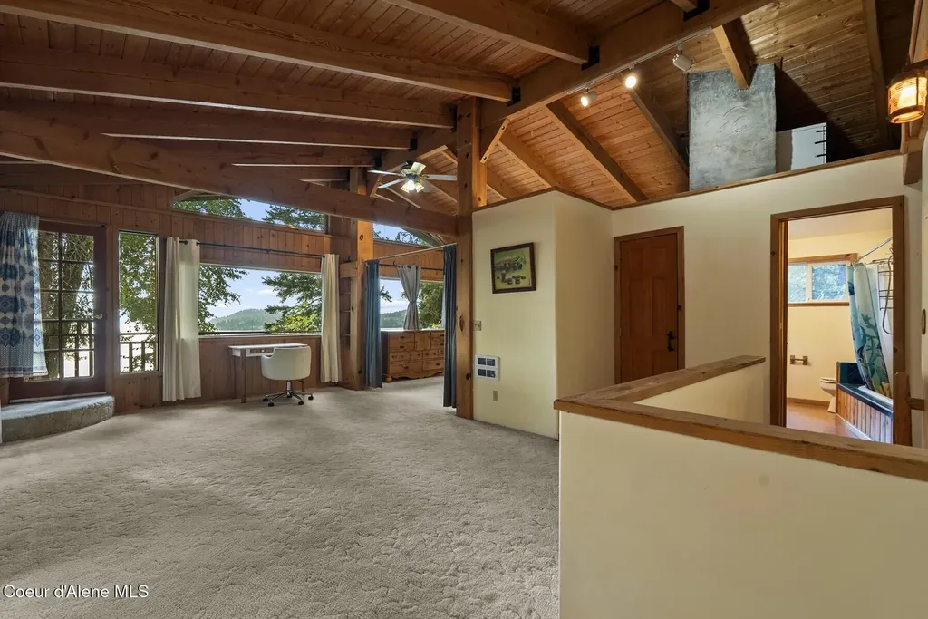 130 Mayaka Road Hope ID 83836