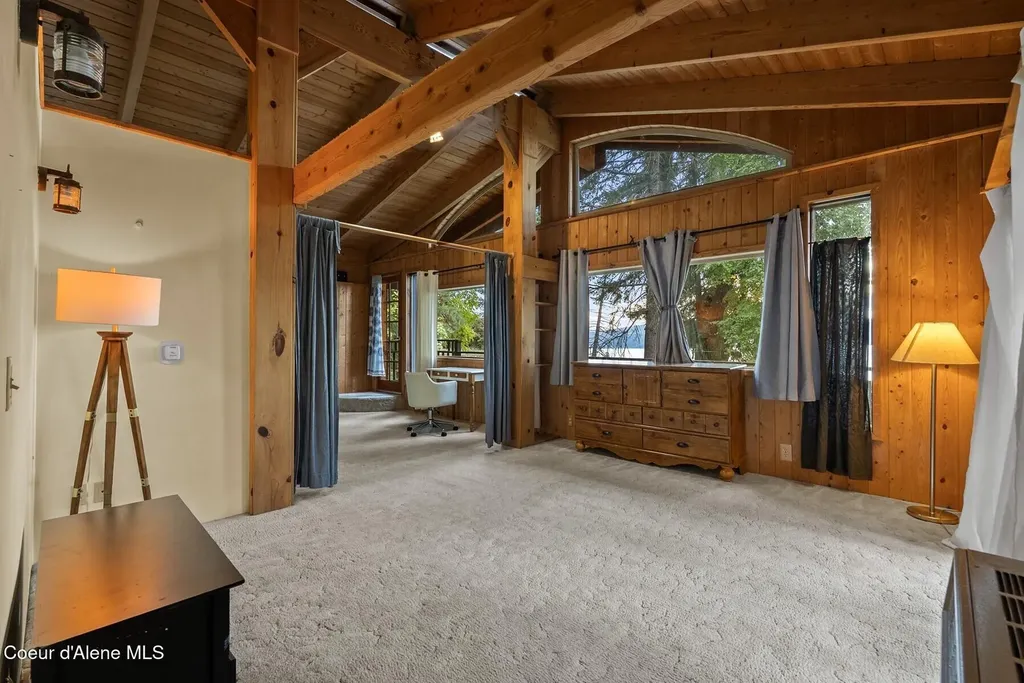 130 Mayaka Road Hope ID 83836